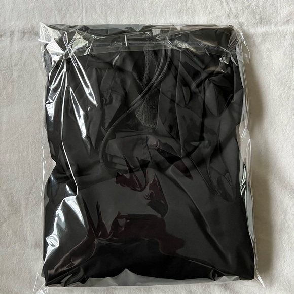 WindBreaker Jacket - Picture 6 of 9